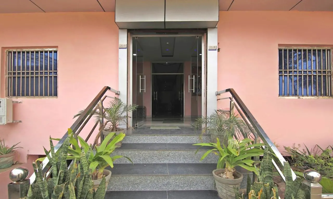 Treebo Trip Banshi Hotel Agra  Inn